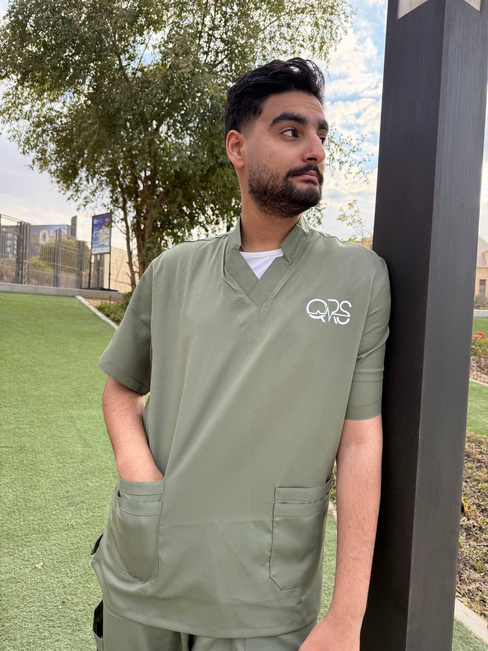 PREMIUM SCRUB | OLIVE